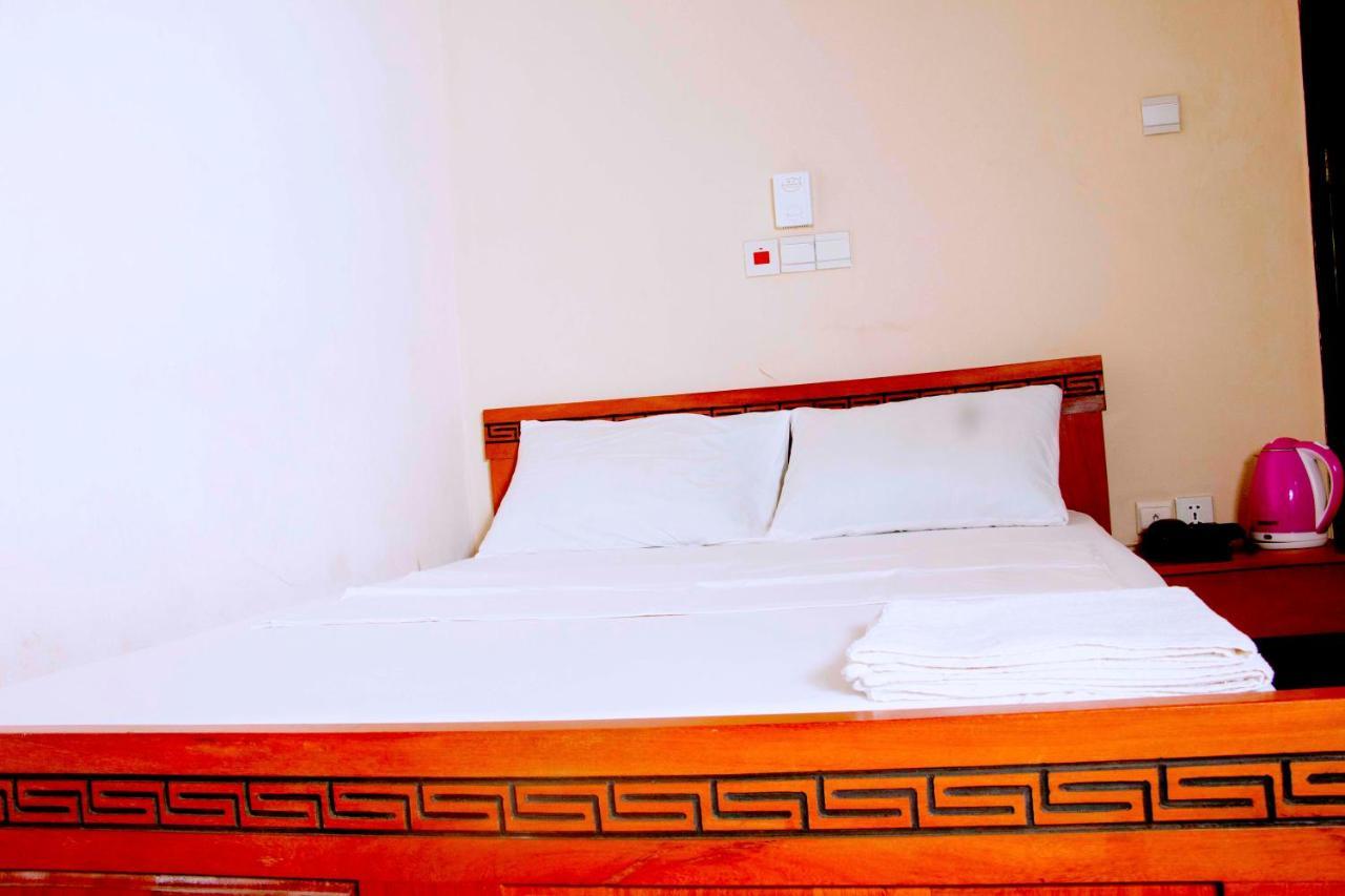 Nora Hotel Cotonou Dış mekan fotoğraf